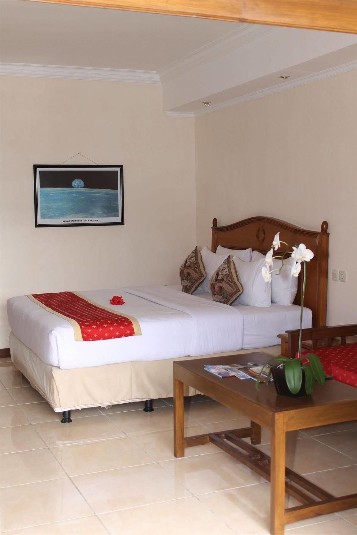 Lombok Beach Villa Mangsit Eksteriør billede