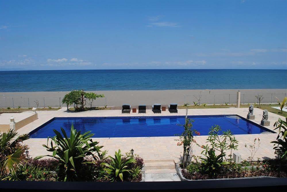 Lombok Beach Villa Mangsit Eksteriør billede
