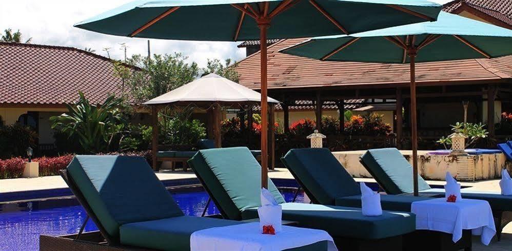 Lombok Beach Villa Mangsit Eksteriør billede