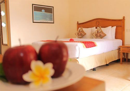 Lombok Beach Villa Mangsit Eksteriør billede